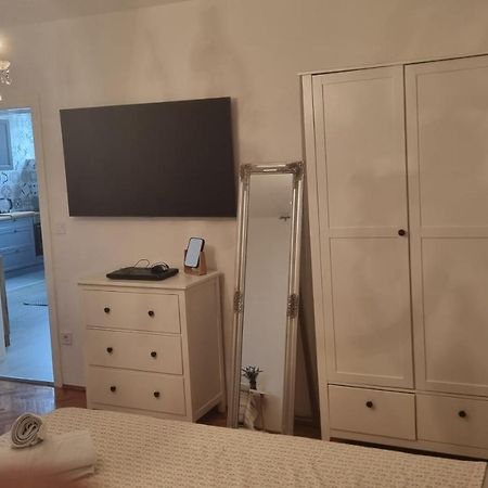 Foreks Apartman Lejlighed Makarska Eksteriør billede